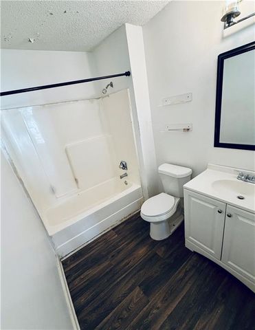 328 Roosevelt Circle NE, Marietta, GA 30060