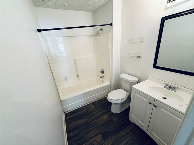 328 Roosevelt Circle NE, Marietta, GA 30060