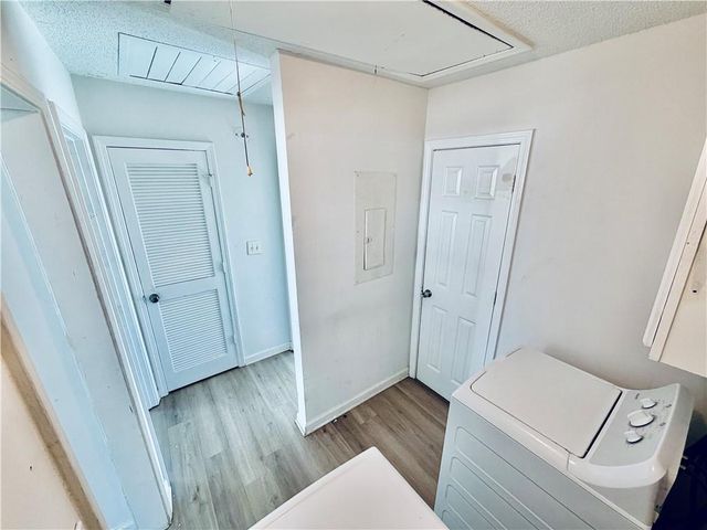 328 Roosevelt Circle NE, Marietta, GA 30060