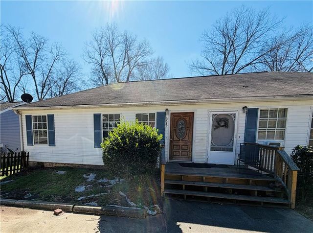 328 Roosevelt Circle NE, Marietta, GA 30060