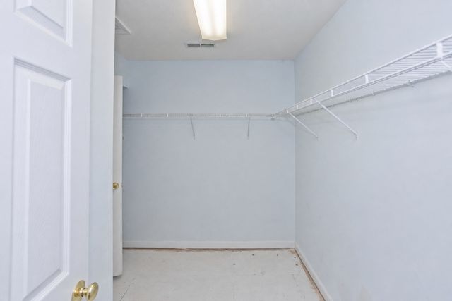 3 Rita Mary Way, Westfield, MA 01085