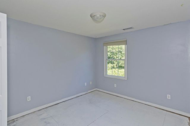 3 Rita Mary Way, Westfield, MA 01085