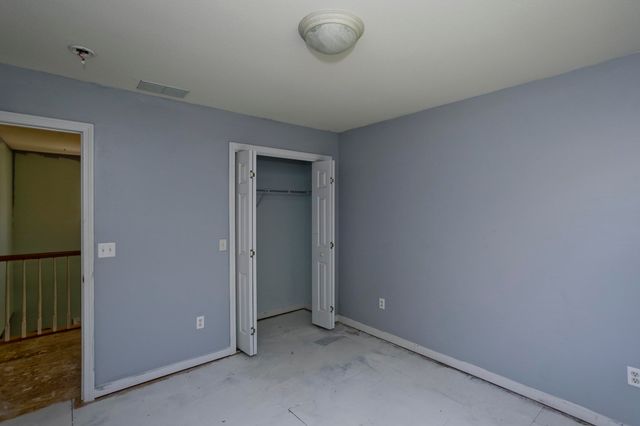 3 Rita Mary Way, Westfield, MA 01085