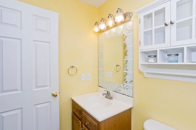 3 Rita Mary Way, Westfield, MA 01085