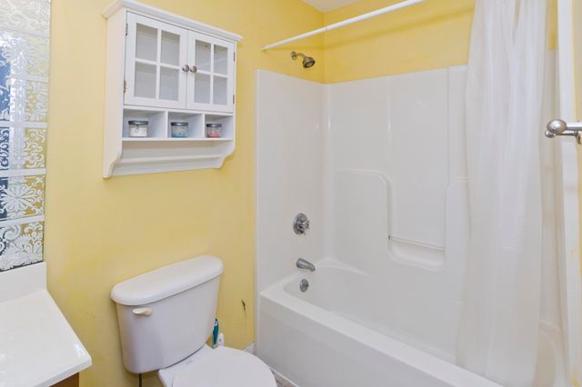 3 Rita Mary Way, Westfield, MA 01085