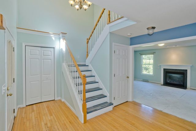 3 Rita Mary Way, Westfield, MA 01085