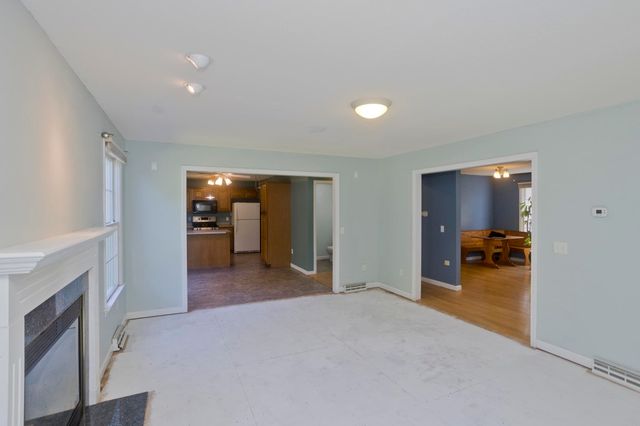 3 Rita Mary Way, Westfield, MA 01085
