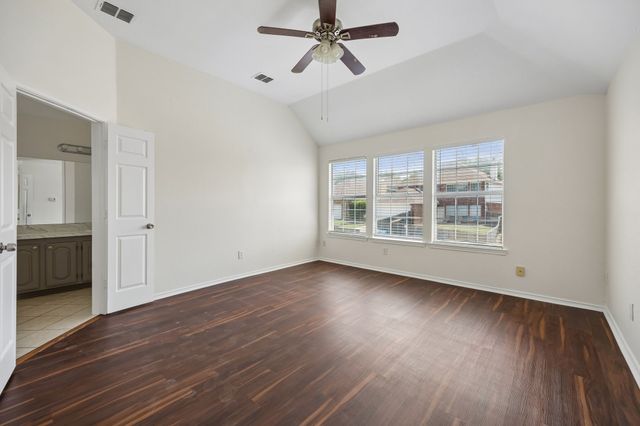 1604 Bennington Drive, Carrollton, TX 75007