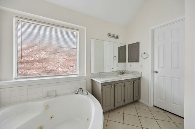 1604 Bennington Drive, Carrollton, TX 75007
