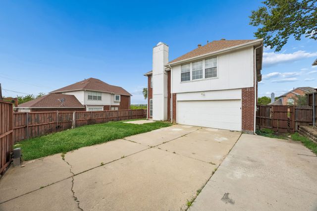 1604 Bennington Drive, Carrollton, TX 75007