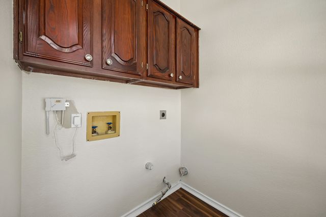 1604 Bennington Drive, Carrollton, TX 75007