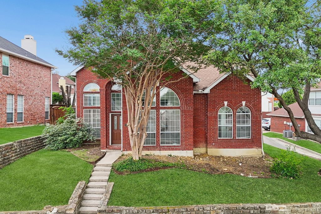1604 Bennington Drive, Carrollton, TX 75007