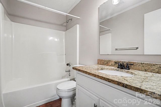 10826 Hunters Trace Court, Charlotte, NC 28262