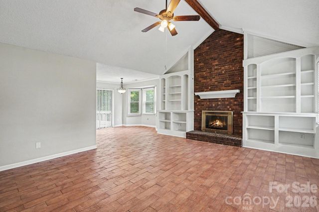 10826 Hunters Trace Court, Charlotte, NC 28262