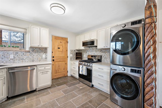 1417 Agua Fria Street 2, Santa Fe, NM 87505