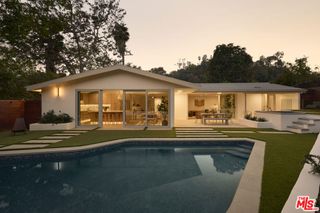2508 N Vermont Avenue, Los Angeles, CA 90027