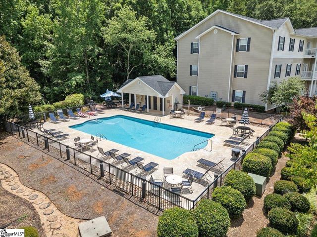 222 Mckenna Circle, Greenville, SC 29615