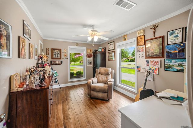 11021 Fieldcrest Dr, Baton Rouge, LA 70811