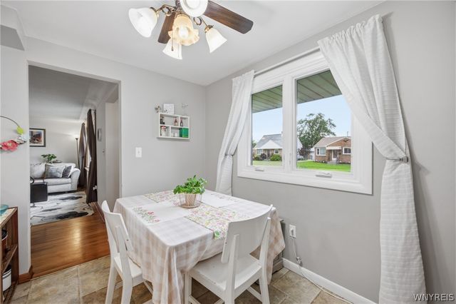 82 Cathedral Lane, Cheektowaga, NY 14225