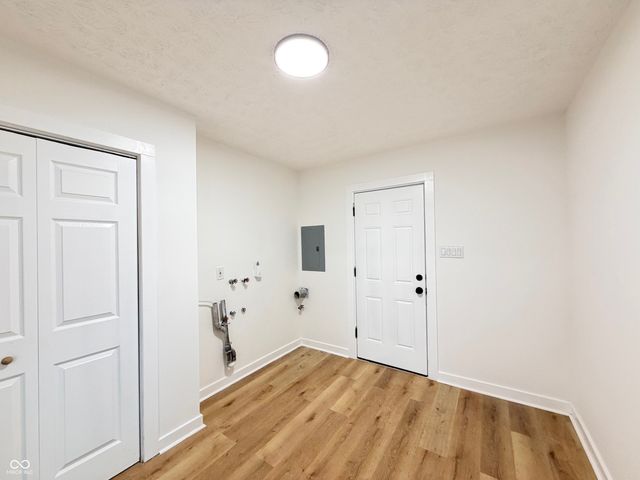 2753 Sangster Avenue, Indianapolis, IN 46218