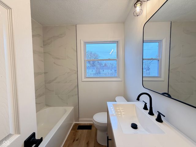 2753 Sangster Avenue, Indianapolis, IN 46218