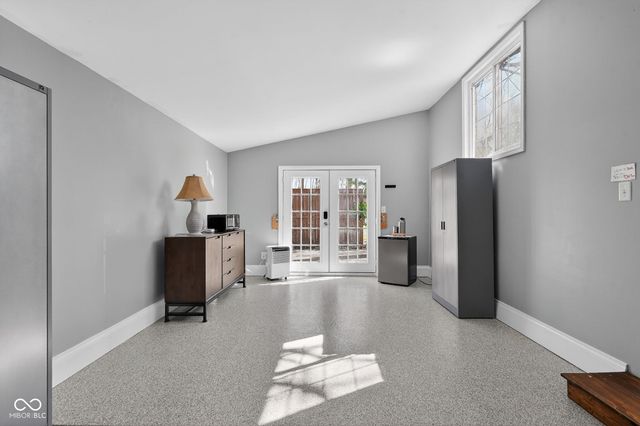 330 Duck Creek Lane, Noblesville, IN 46060