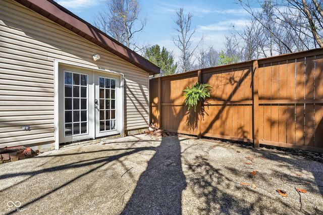 330 Duck Creek Lane, Noblesville, IN 46060