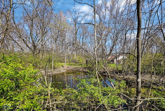 330 Duck Creek Lane, Noblesville, IN 46060
