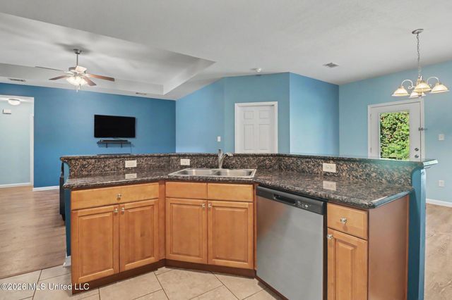 13267 Willow Oak Circle, Gulfport, MS 39503