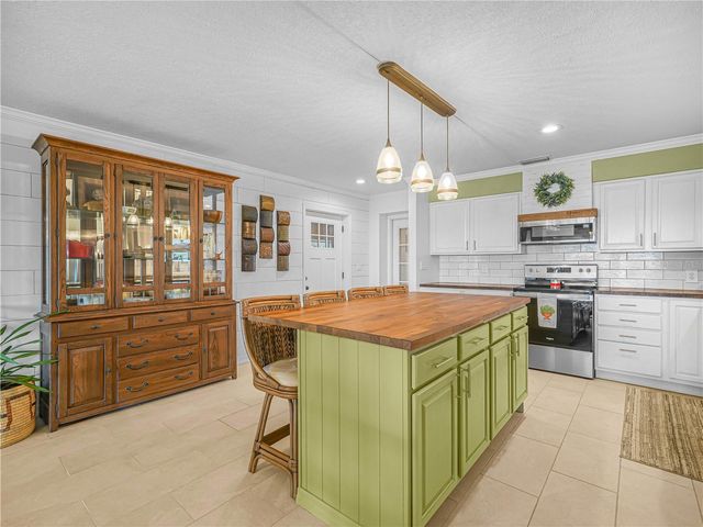 6404 JENNY DRIVE, Lake Wales, FL 33898