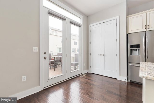 44735 MEDWAY TER, Ashburn, VA 20147