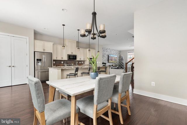 44735 MEDWAY TER, Ashburn, VA 20147