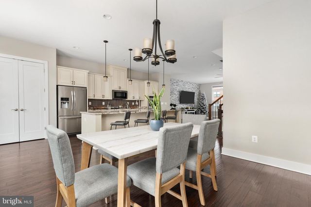 44735 MEDWAY TER, Ashburn, VA 20147