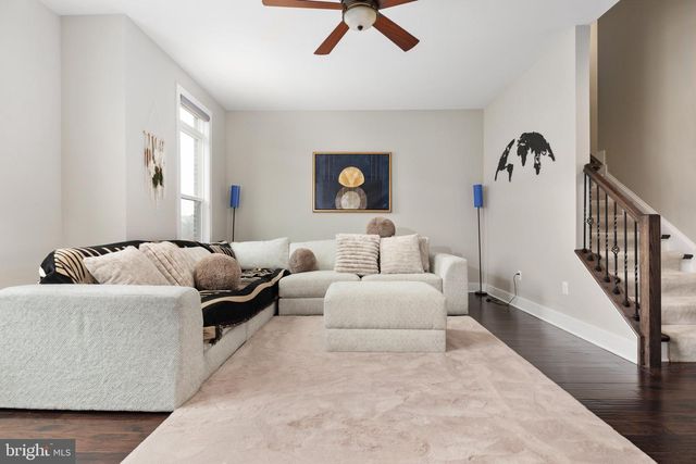 44735 MEDWAY TER, Ashburn, VA 20147