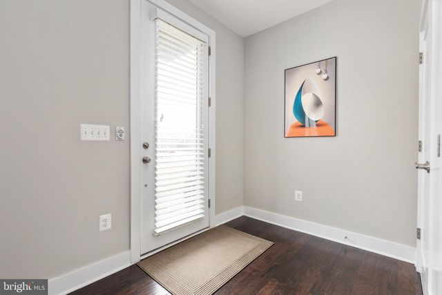 44735 MEDWAY TER, Ashburn, VA 20147