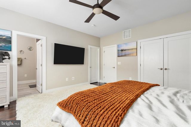 44735 MEDWAY TER, Ashburn, VA 20147