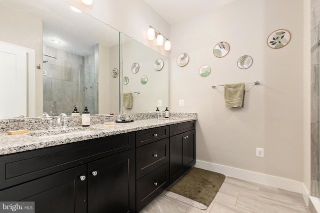44735 MEDWAY TER, Ashburn, VA 20147