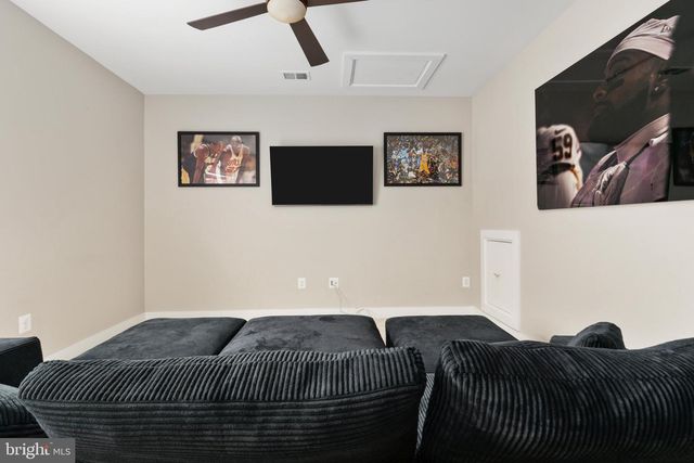 44735 MEDWAY TER, Ashburn, VA 20147