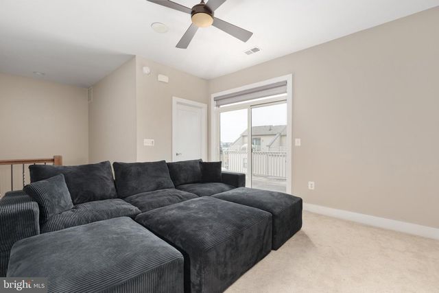 44735 MEDWAY TER, Ashburn, VA 20147