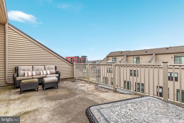 44735 MEDWAY TER, Ashburn, VA 20147