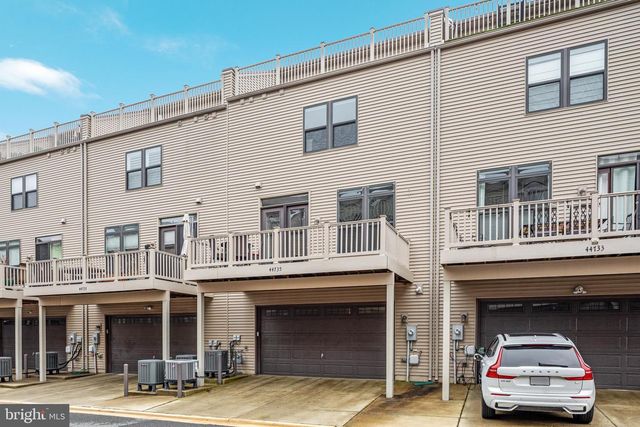 44735 MEDWAY TER, Ashburn, VA 20147