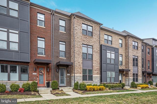 44735 MEDWAY TER, Ashburn, VA 20147