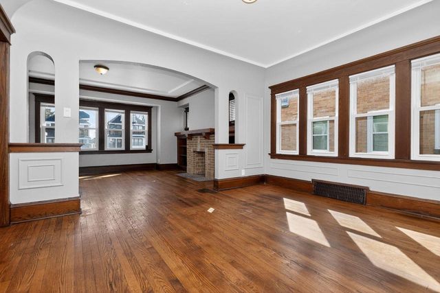 2947 N 60th STREET, Milwaukee, WI 53210