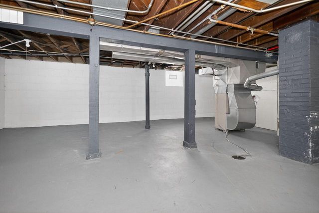 2947 N 60th STREET, Milwaukee, WI 53210