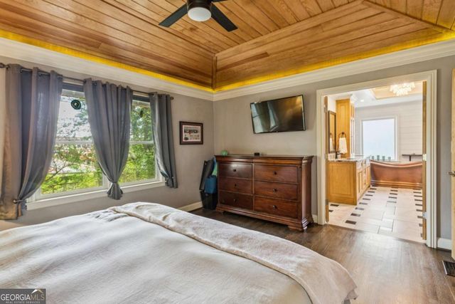 2510 Monterey Drive NE, Marietta, GA 30068