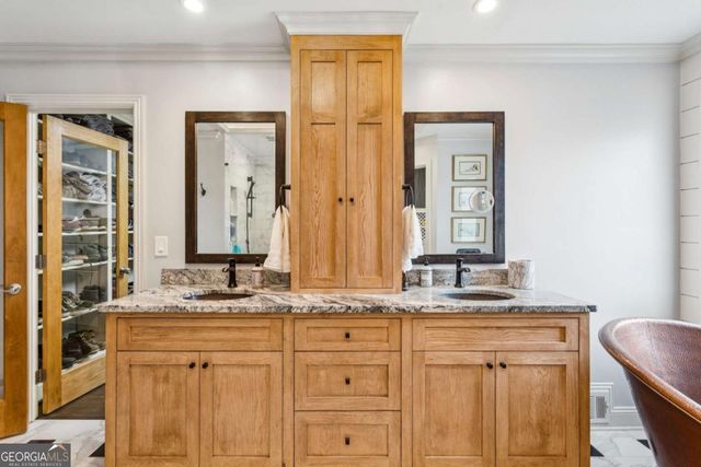 2510 Monterey Drive NE, Marietta, GA 30068