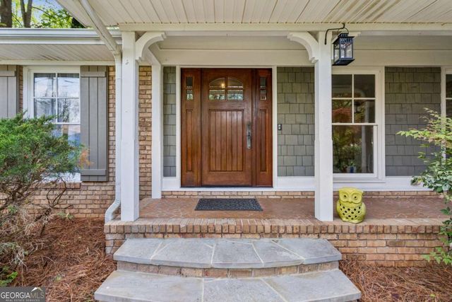 2510 Monterey Drive NE, Marietta, GA 30068