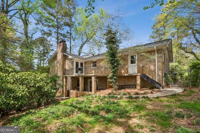 2510 Monterey Drive NE, Marietta, GA 30068