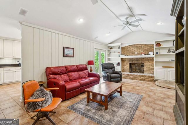 2510 Monterey Drive NE, Marietta, GA 30068