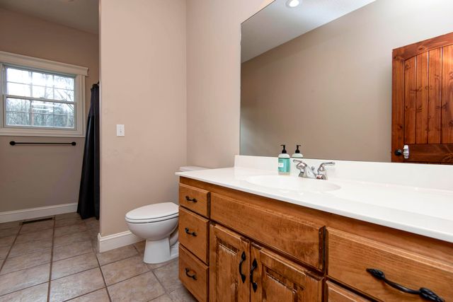 1218 W Holly Street, Ozark, MO 65721